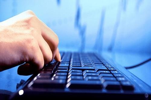 عدم تعامل و انفعال در شورایعالی فضای مجازی