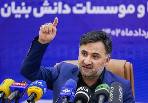 تسریع در جذب نخبگان در دستگاه ها و هیات علمی دانشگاه ها